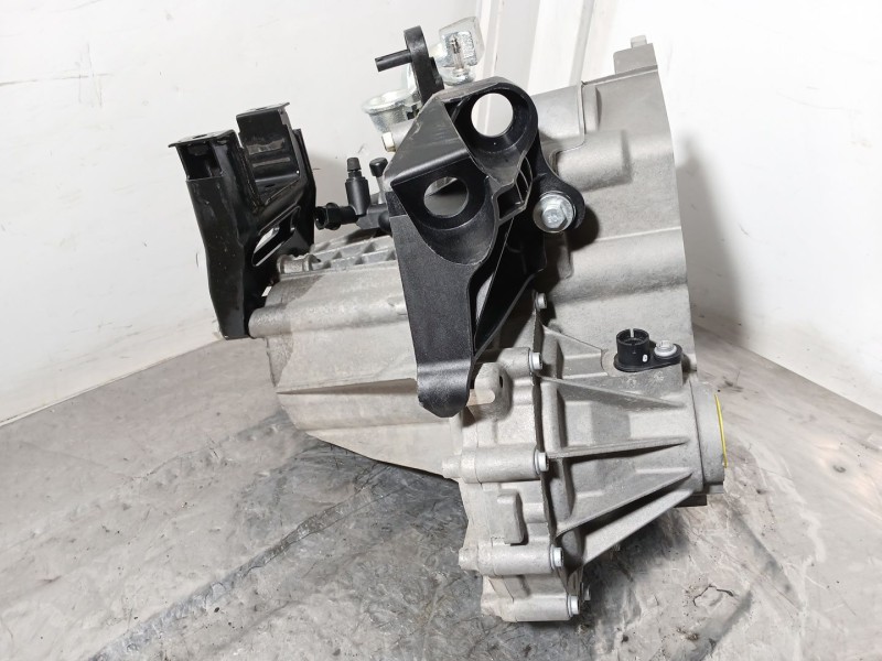 Recambio de caja cambios para volkswagen polo v (6r1, 6c1) 1.0 referencia OEM IAM QAE QAE0137 2606531