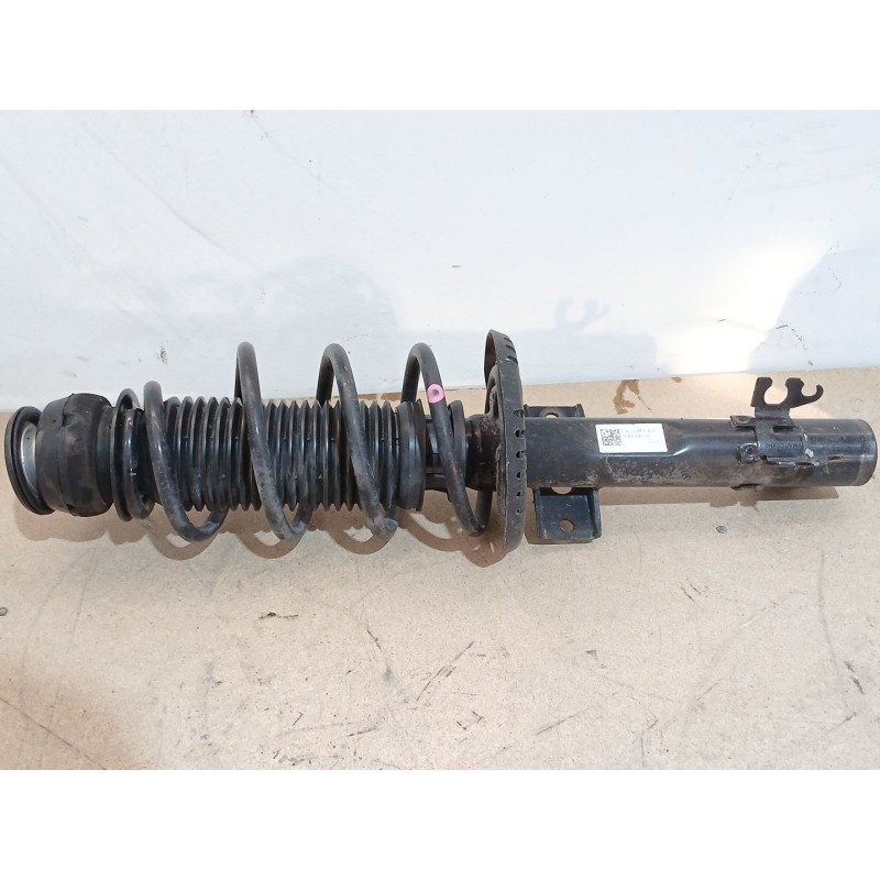 Recambio de amortiguador delantero izquierdo para volkswagen polo v (6r1, 6c1) 1.0 referencia OEM IAM 6C0413031AH  