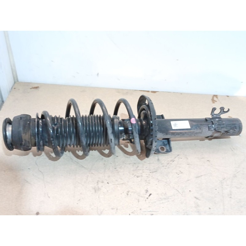 Recambio de amortiguador delantero derecho para volkswagen polo v (6r1, 6c1) 1.0 referencia OEM IAM 6C0413031AH  