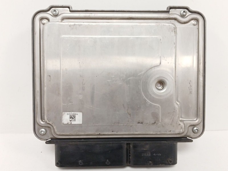 Recambio de centralita motor uce para hyundai ix35 (lm, el, elh) 2.0 crdi referencia OEM IAM 0281018850  13540047