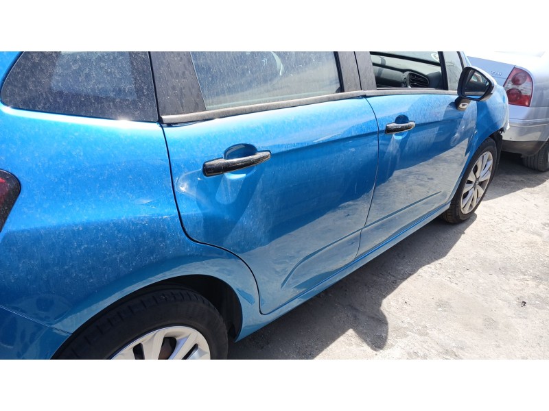 Recambio de puerta trasera derecha para citroën c3 ii (sc_) 1.4 hdi 70 (sc8hzc, sc8hr0, sc8hp4) referencia OEM IAM    Recambio de puerta trasera derecha para citroën c3 ii (sc_) 1.4 hdi 70 (sc8hzc, sc8hr0, sc8hp4) referencia OEM IAM