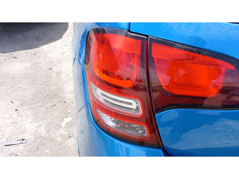 Recambio de piloto trasero izquierdo para citroën c3 ii (sc_) 1.4 hdi 70 (sc8hzc, sc8hr0, sc8hp4) referencia OEM IAM    Recambio de piloto trasero izquierdo para citroën c3 ii (sc_) 1.4 hdi 70 (sc8hzc, sc8hr0, sc8hp4) referencia OEM IAM