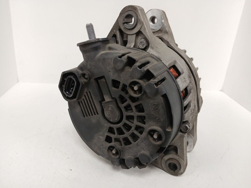 Recambio de alternador para hyundai ix35 (lm, el, elh) 2.0 crdi referencia OEM IAM FG15S034  373002F100