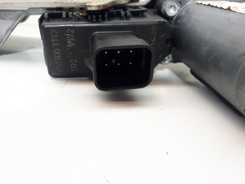 Recambio de elevalunas delantero derecho para opel zafira b cosmo referencia OEM IAM 13132435RH  