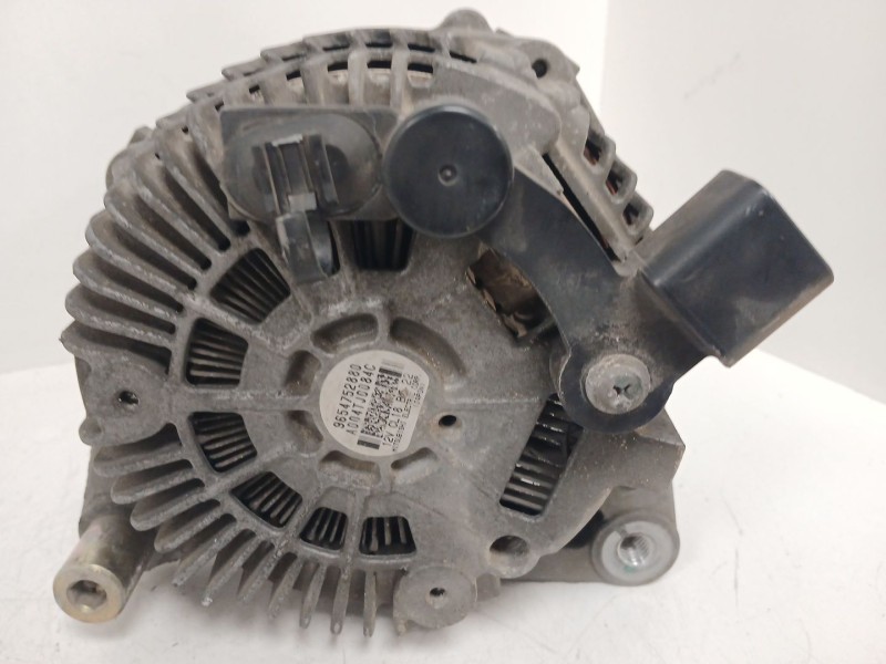 Recambio de alternador para peugeot 407 sw (6e_, 6d_) 2.0 referencia OEM IAM 9654752880 CL18 A004TJ0084C Recambio de alternador para peugeot 407 sw (6e_, 6d_) 2.0 referencia OEM IAM 9654752880 CL18 A004TJ0084C
