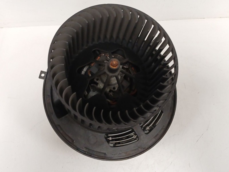 Recambio de motor calefaccion para bmw 1 (e81) 118 d referencia OEM IAM 693366309  