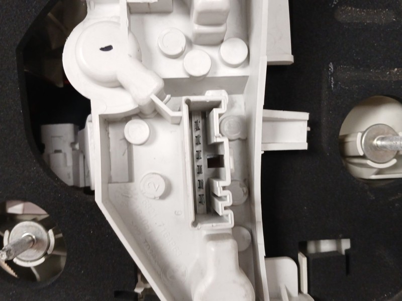 Recambio de piloto trasero izquierdo para bmw 1 (e81) 118 d referencia OEM IAM   