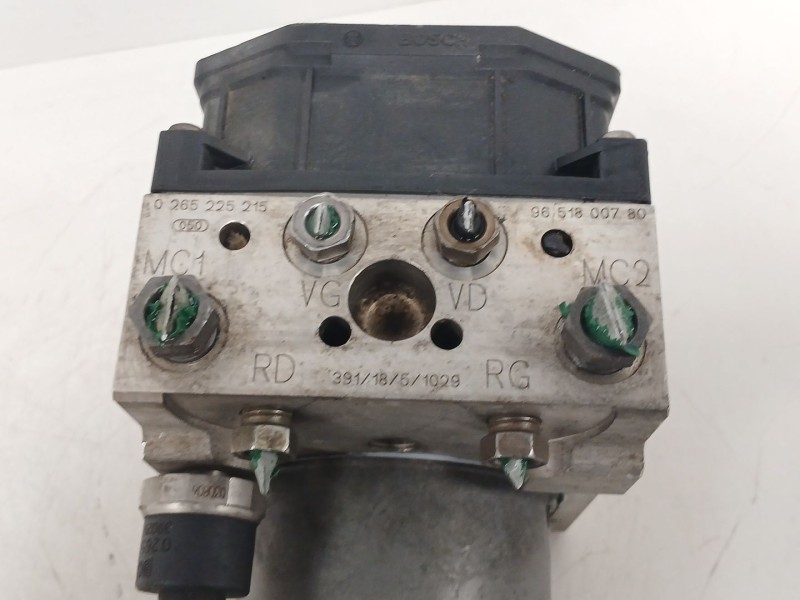 Recambio de abs para peugeot 307 cc (3b) 2.0 16v referencia OEM IAM 0265950093 9651800780 0265225215 Recambio de abs para peugeot 307 cc (3b) 2.0 16v referencia OEM IAM 0265950093 9651800780 0265225215
