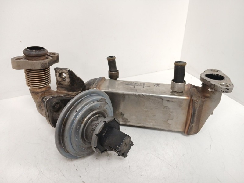 Recambio de valvula egr para bmw 1 (e81) 118 d referencia OEM IAM   