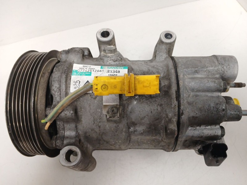 Recambio de compresor aire acondicionado para citroën c4 i (lc_) 2.0 hdi referencia OEM IAM 9651911180  1350F Recambio de compresor aire acondicionado para citroën c4 i (lc_) 2.0 hdi referencia OEM IAM 9651911180  1350F