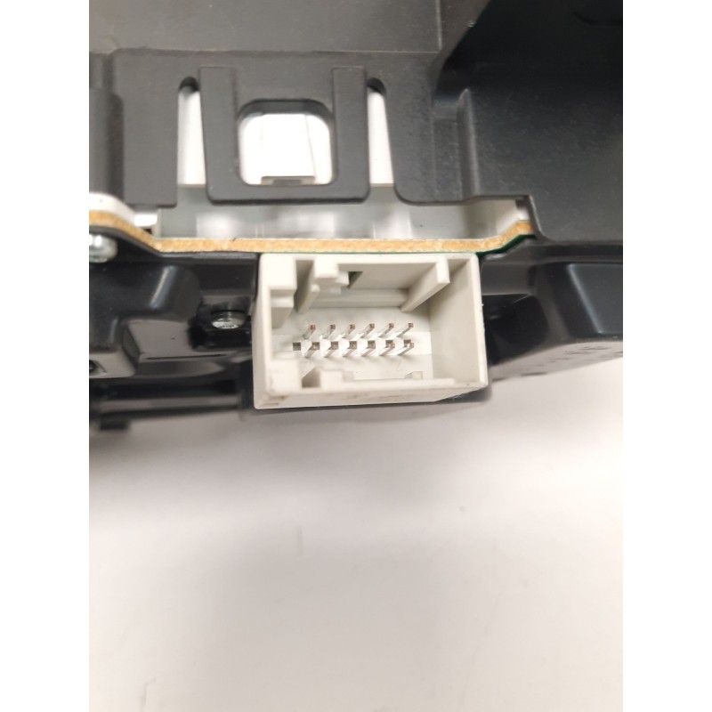 Recambio de cuadro instrumentos para opel signum 2.2 16v cat (z 22 yh / lch) referencia OEM IAM 93177702 A2C53046402 