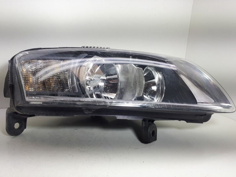 Recambio de faro derecho para audi a6 berlina (4f2) 3.0 tdi quattro (165kw) referencia OEM IAM    Recambio de faro derecho para audi a6 berlina (4f2) 3.0 tdi quattro (165kw) referencia OEM IAM