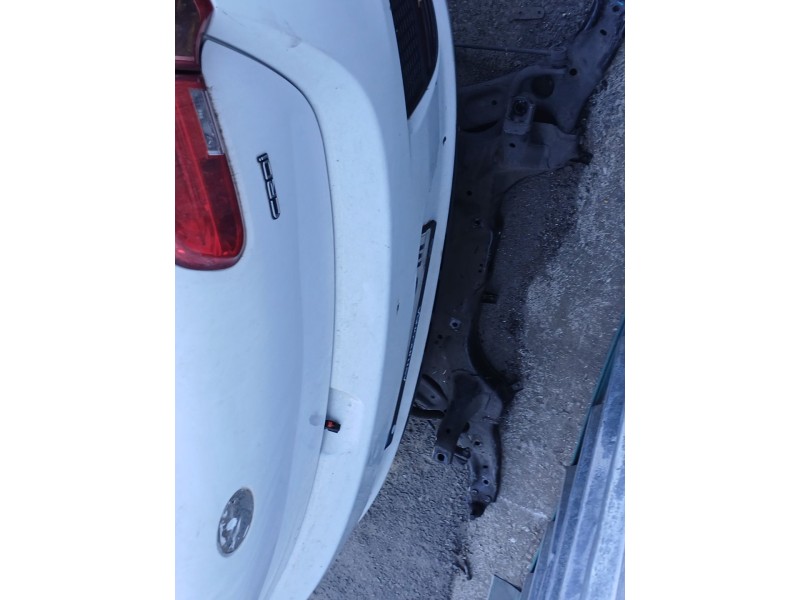 Recambio de paragolpes trasero para kia cee´d (jd) 1.6 crdi 110 referencia OEM IAM   