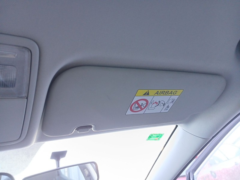 Recambio de parasol derecho para kia cee´d (jd) 1.6 crdi 110 referencia OEM IAM   