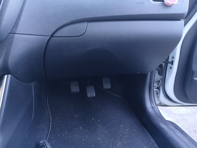 Recambio de guantera para kia cee´d (jd) 1.6 crdi 110 referencia OEM IAM   