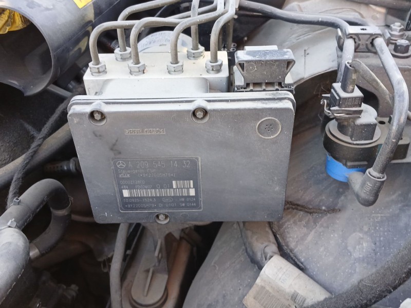 Recambio de abs para mercedes-benz clk (c209) clk 240 (209.361) referencia OEM IAM    Recambio de abs para mercedes-benz clk (c209) clk 240 (209.361) referencia OEM IAM