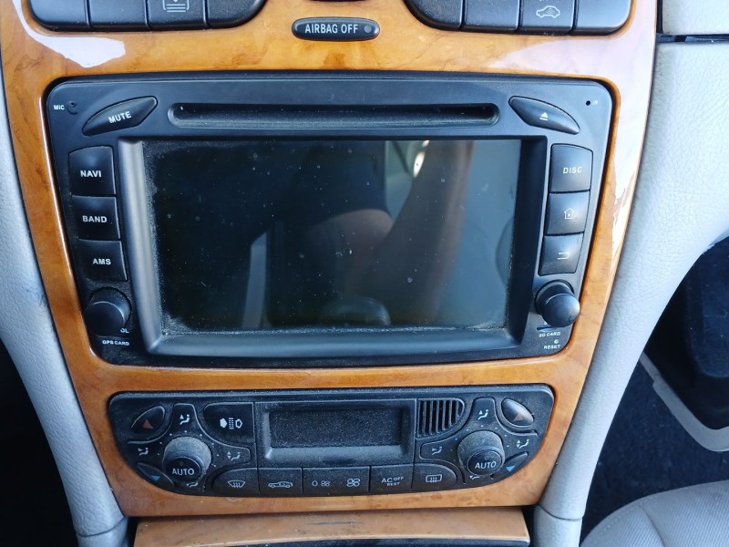 Recambio de sistema navegacion gps para mercedes-benz clk (c209) clk 240 (209.361) referencia OEM IAM    Recambio de sistema navegacion gps para mercedes-benz clk (c209) clk 240 (209.361) referencia OEM IAM