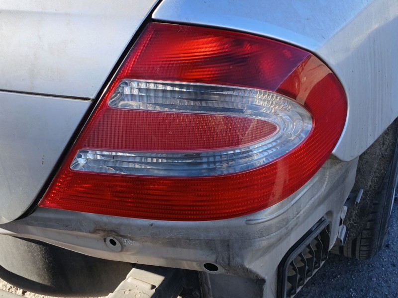 Recambio de piloto trasero derecho para mercedes-benz clk (c209) clk 240 (209.361) referencia OEM IAM    Recambio de piloto trasero derecho para mercedes-benz clk (c209) clk 240 (209.361) referencia OEM IAM