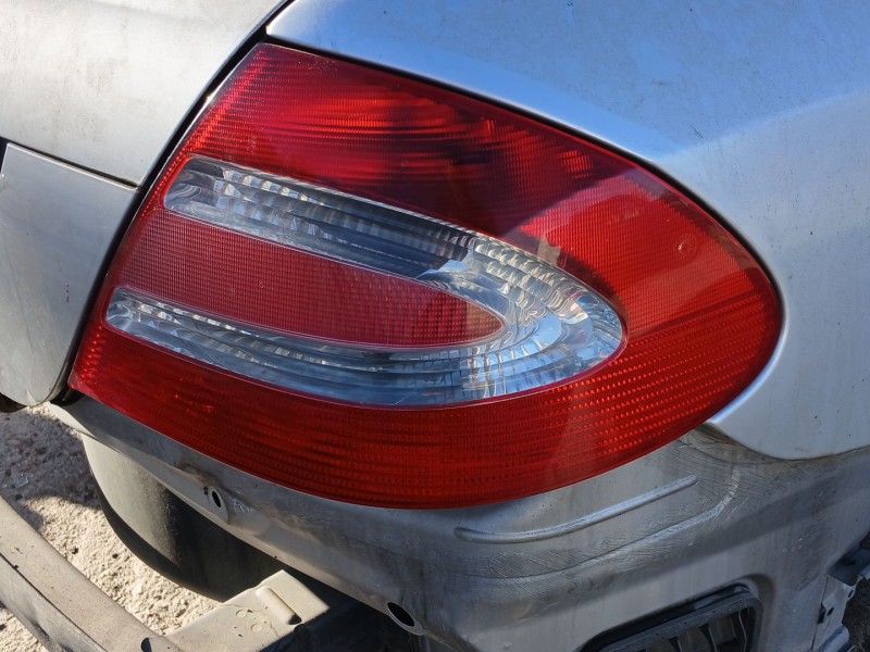 Recambio de piloto trasero derecho para mercedes-benz clk (c209) clk 240 (209.361) referencia OEM IAM    Recambio de piloto trasero derecho para mercedes-benz clk (c209) clk 240 (209.361) referencia OEM IAM