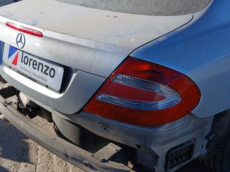Recambio de piloto trasero derecho para mercedes-benz clk (c209) clk 240 (209.361) referencia OEM IAM    Recambio de piloto trasero derecho para mercedes-benz clk (c209) clk 240 (209.361) referencia OEM IAM