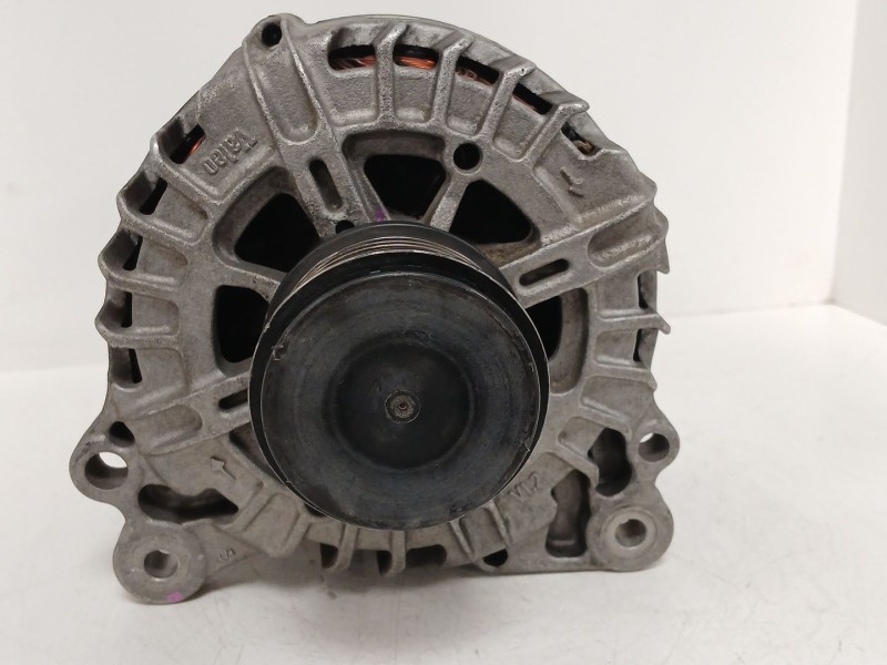 Recambio de alternador para seat ibiza iv (6j5, 6p1) 1.6 tdi referencia OEM IAM    Recambio de alternador para seat ibiza iv (6j5, 6p1) 1.6 tdi referencia OEM IAM