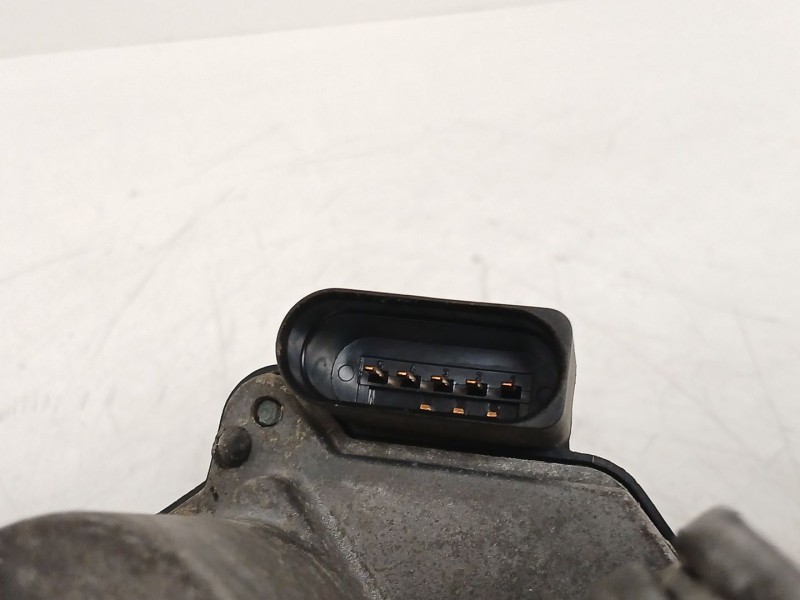 Recambio de caja mariposa para volkswagen passat b6 variant (3c5) 2.0 tdi referencia OEM IAM    Recambio de caja mariposa para volkswagen passat b6 variant (3c5) 2.0 tdi referencia OEM IAM
