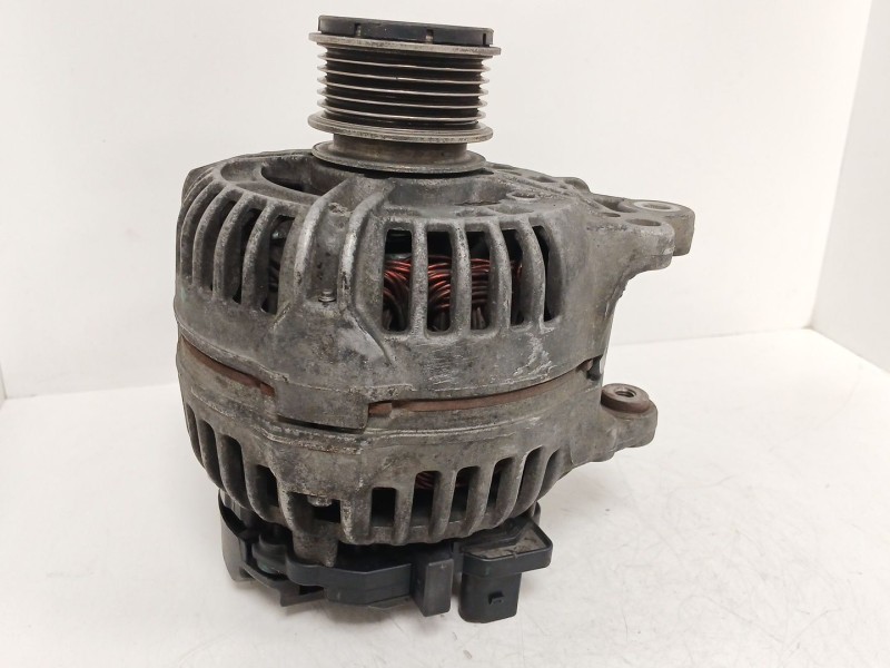 Recambio de alternador para volkswagen jetta iii (1k2) 2.0 tdi referencia OEM IAM    Recambio de alternador para volkswagen jetta iii (1k2) 2.0 tdi referencia OEM IAM