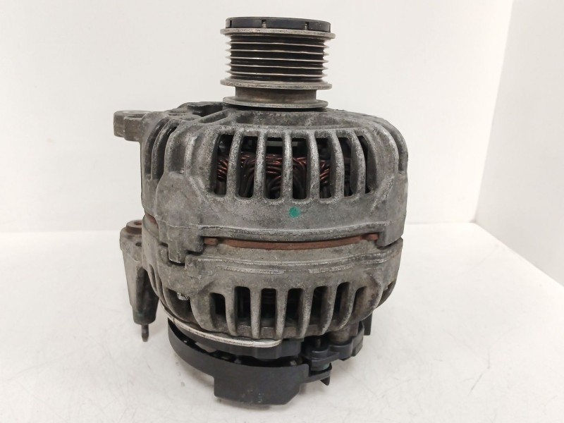 Recambio de alternador para volkswagen jetta iii (1k2) 2.0 tdi referencia OEM IAM    Recambio de alternador para volkswagen jetta iii (1k2) 2.0 tdi referencia OEM IAM