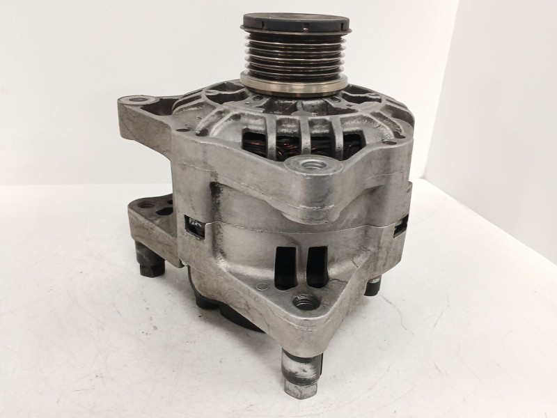 Recambio de alternador para citroën nemo monospace 1.4 hdi referencia OEM IAM H646318R  TG9B068 Recambio de alternador para citroën nemo monospace 1.4 hdi referencia OEM IAM H646318R  TG9B068