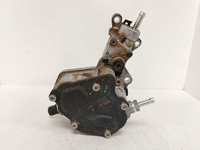 Recambio de bomba inyeccion para volkswagen passat b6 variant (3c5) 2.0 tdi referencia OEM IAM 559049  