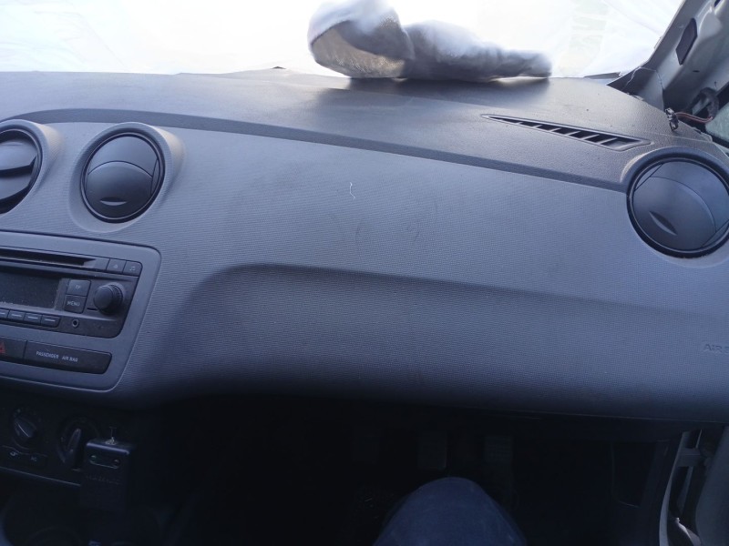 Recambio de kit airbag para seat ibiza iv (6j5, 6p1) 1.6 tdi referencia OEM IAM    Recambio de kit airbag para seat ibiza iv (6j5, 6p1) 1.6 tdi referencia OEM IAM