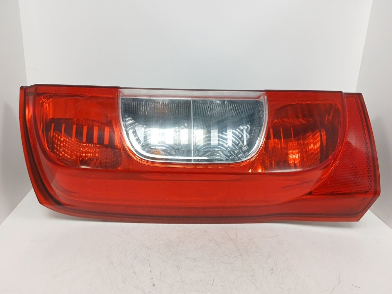 Recambio de piloto trasero izquierdo para citroën nemo monospace 1.4 hdi referencia OEM IAM 13201FA  