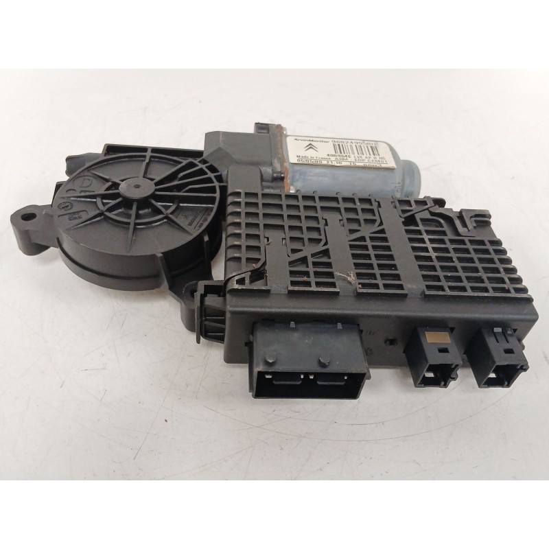 Recambio de motor elevalunas delantero derecho para citroën c4 grand picasso i (ua_) 2.0 hdi 138 referencia OEM IAM 9682495580  