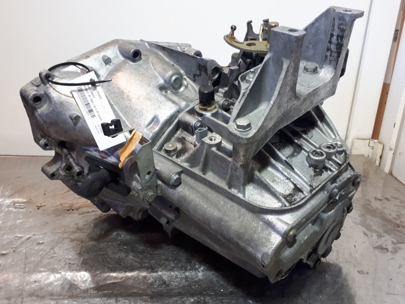 Recambio de caja cambios para peugeot 407 st confort referencia OEM IAM 20MB17  