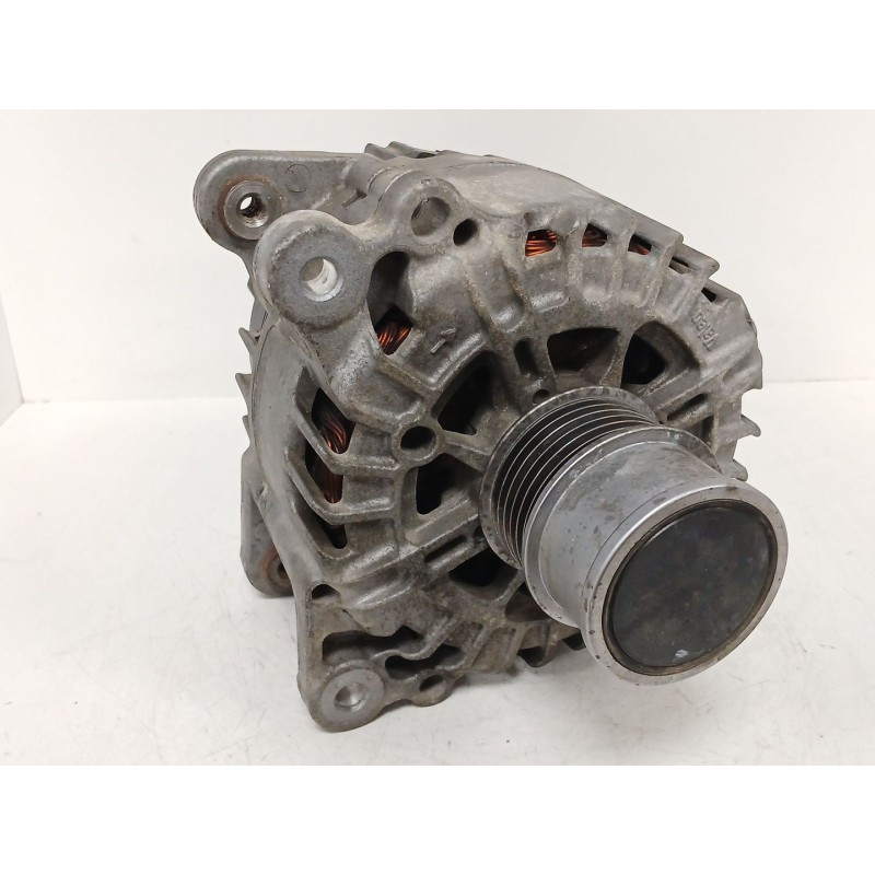 Recambio de alternador para volkswagen golf vii (5g1, bq1, be1, be2) 1.0 tsi referencia OEM IAM 04C903023M 2715992A TG14C103