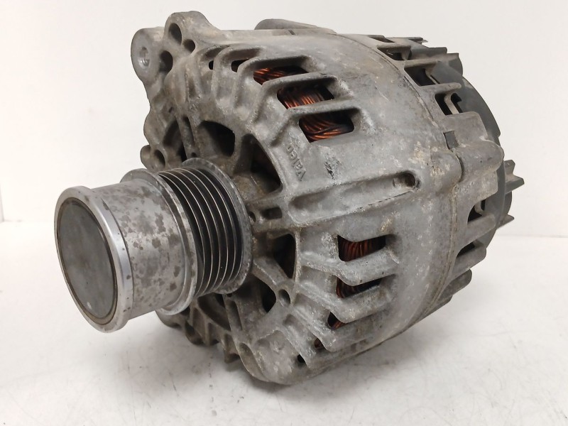 Recambio de alternador para volkswagen golf vii (5g1, bq1, be1, be2) 1.0 tsi referencia OEM IAM 04C903023M 2715992A TG14C103
