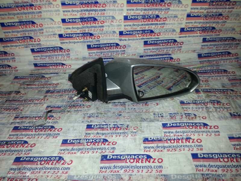 Recambio de retrovisor derecho para nissan primera berlina (p12) acenta referencia OEM IAM 96301AU480  