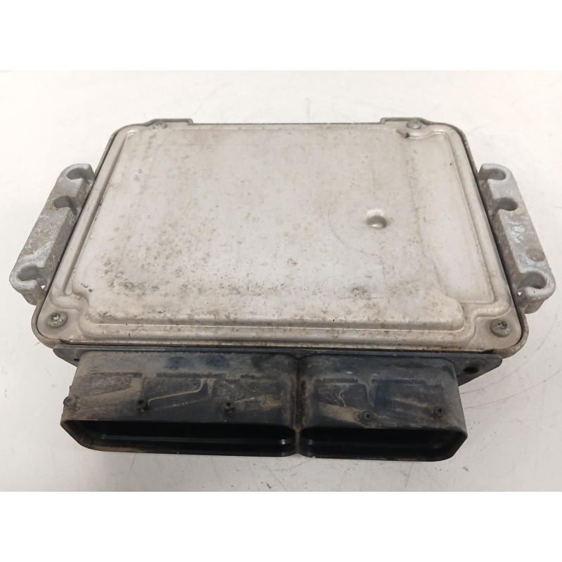 Recambio de centralita motor uce para opel astra h gtc (a04) 1.7 cdti (l08) referencia OEM IAM 0281012694 592171282 55560810