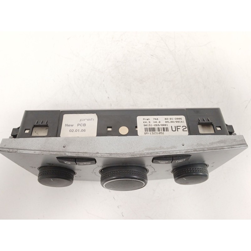 Recambio de mando calefaccion / aire acondicionado para opel astra h gtc (a04) 1.7 cdti (l08) referencia OEM IAM 13231052  