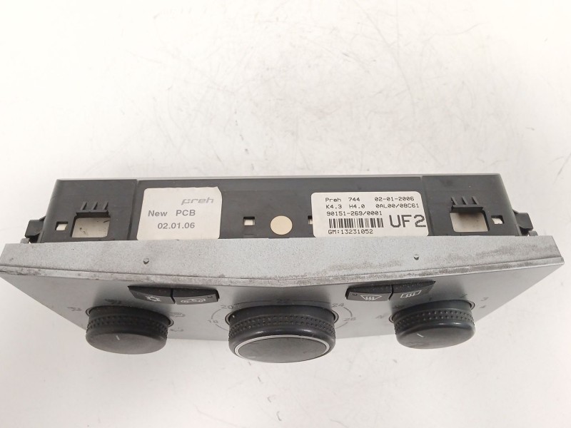 Recambio de mando calefaccion / aire acondicionado para opel astra h gtc (a04) 1.7 cdti (l08) referencia OEM IAM 13231052  