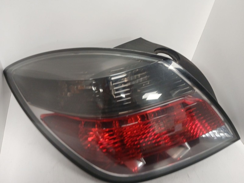 Recambio de piloto trasero izquierdo para opel astra h gtc (a04) 1.7 cdti (l08) referencia OEM IAM   