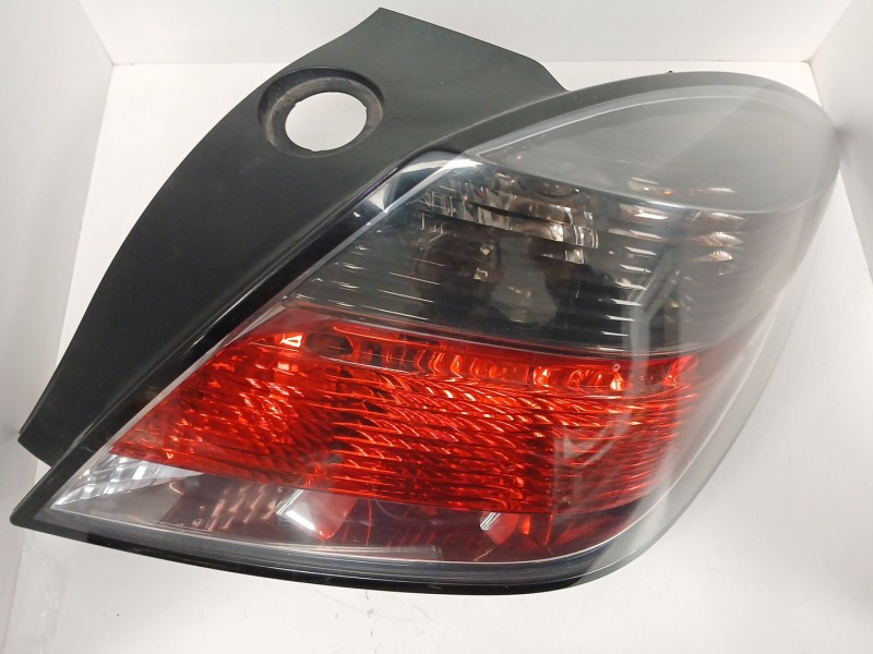 Recambio de piloto trasero derecho para opel astra h gtc (a04) 1.7 cdti (l08) referencia OEM IAM   