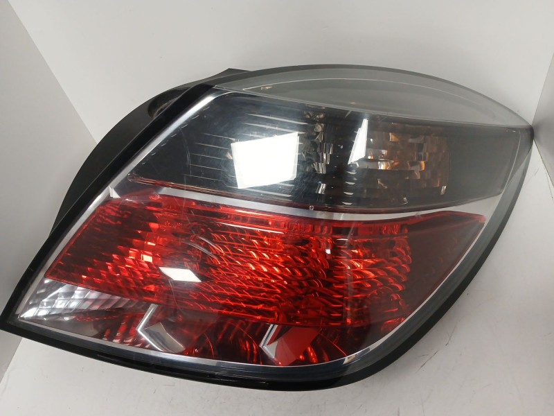 Recambio de piloto trasero derecho para opel astra h gtc (a04) 1.7 cdti (l08) referencia OEM IAM   