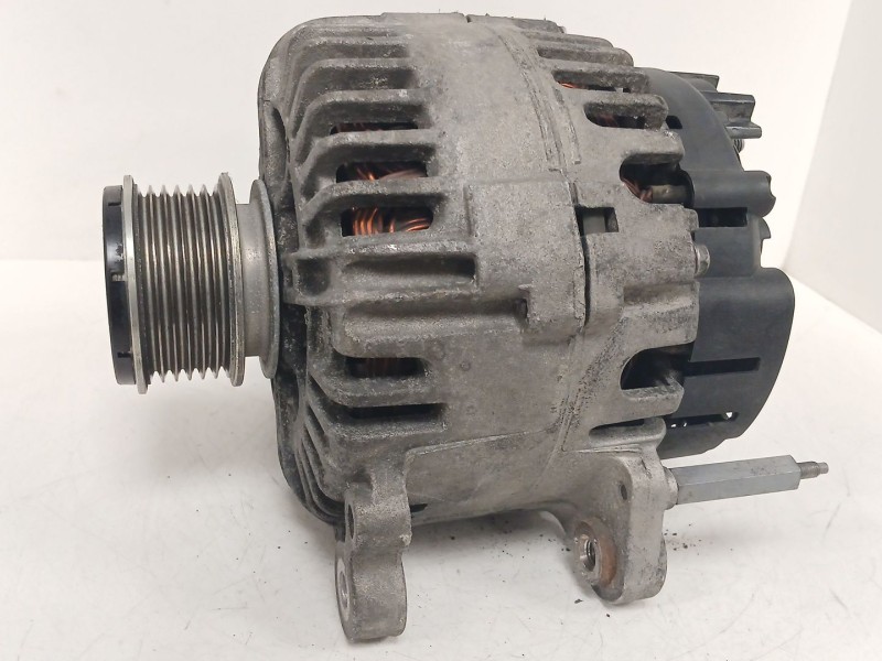 Recambio de alternador para seat toledo iii (5p2) 2.0 tdi 16v referencia OEM IAM 06F903023C  TG14C011