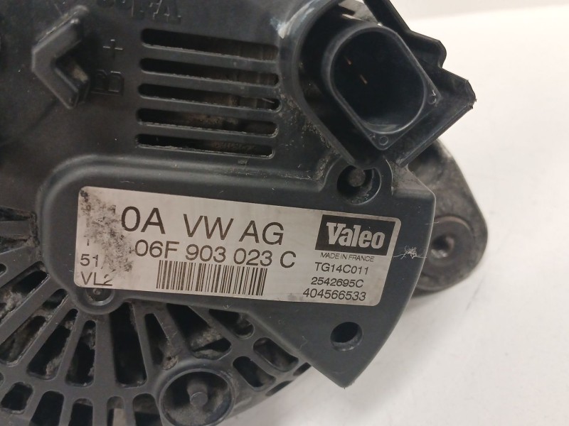 Recambio de alternador para seat toledo iii (5p2) 2.0 tdi 16v referencia OEM IAM 06F903023C  TG14C011