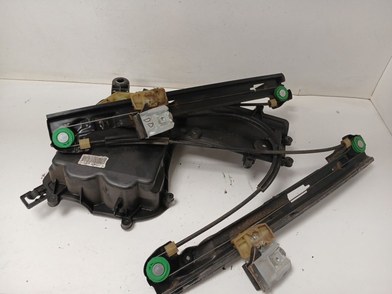 Recambio de elevalunas delantero derecho para seat leon (1p1) 1.4 tsi referencia OEM IAM 1T0959702AB  1P0837402M