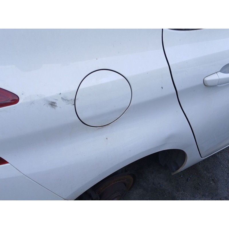 Recambio de tapa exterior combustible para peugeot 308 ii (lb_, lp_, lw_, lh_, l3_) 1.6 hdi / bluehdi 115 referencia OEM IAM   
