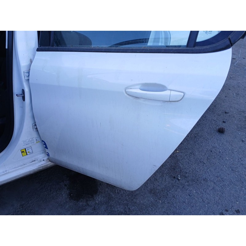 Recambio de puerta trasera izquierda para peugeot 308 ii (lb_, lp_, lw_, lh_, l3_) 1.6 hdi / bluehdi 115 referencia OEM IAM   