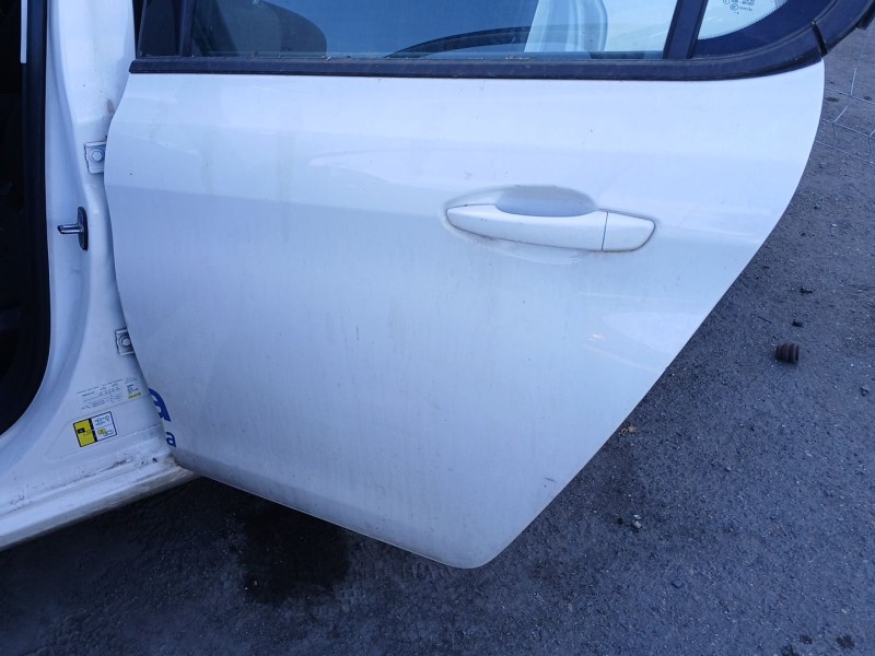 Recambio de puerta trasera izquierda para peugeot 308 ii (lb_, lp_, lw_, lh_, l3_) 1.6 hdi / bluehdi 115 referencia OEM IAM   