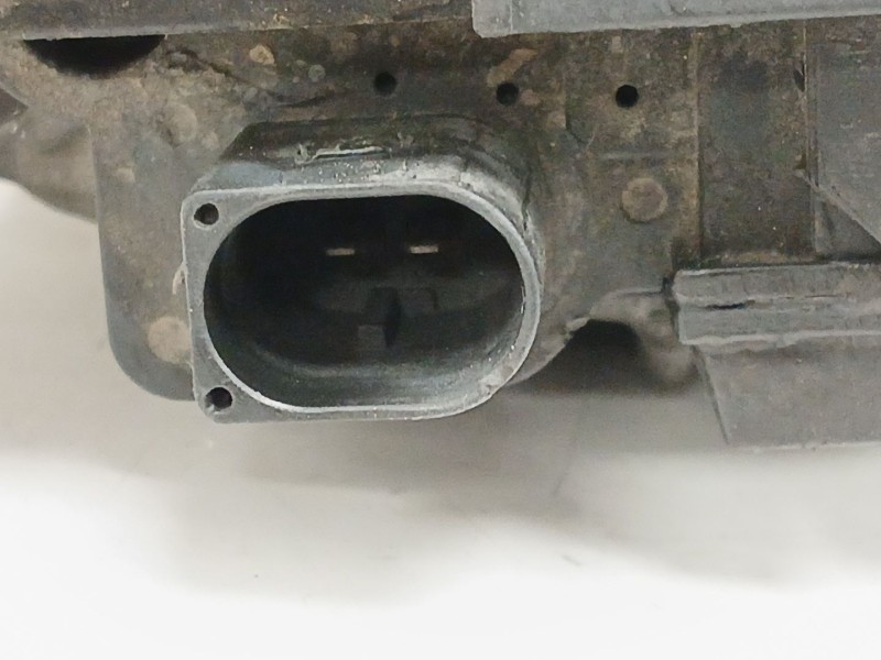 Recambio de alternador para audi a4 b7 avant (8ed) 2.0 tdi referencia OEM IAM   